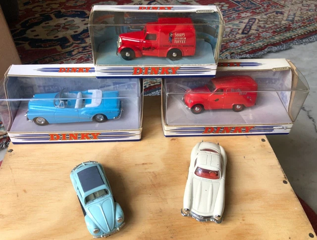 Dinky Matchbox 1/43 - Lot de 2 : Citroen Traction 15CV + Delahaye 145
