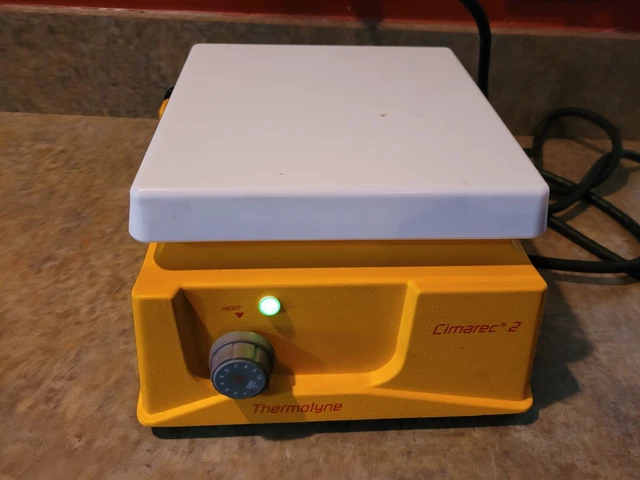 Lab Hot Plate Barnstead Thermolyne Cimarec 2 HP46825 Variable Temp Porcelain Top