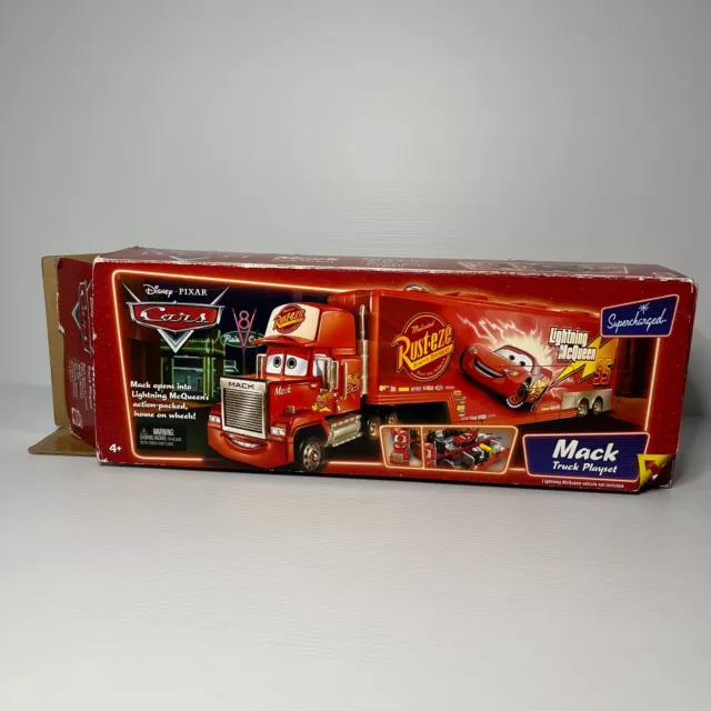 DISNEY PIXAR CARS Supercharged Transforming Mack Truck Playset EUR 29