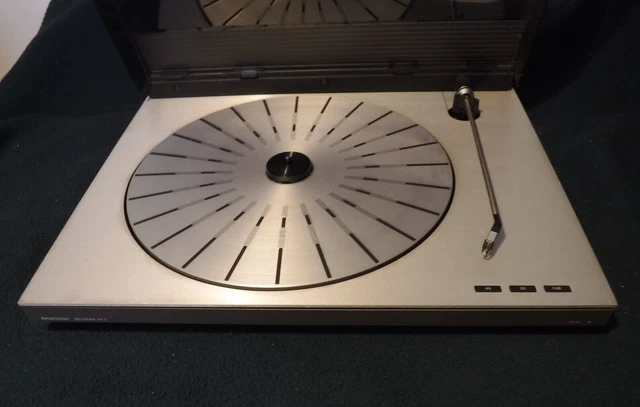 BANG & OLUFSEN B&O RX2 Fully Automatic Turntable with MMC4 Cartridge £ ...