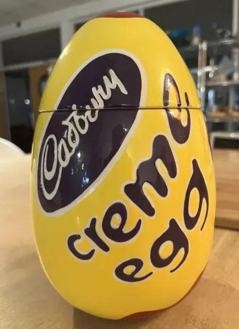 Cadburys Creme Egg Ceramic Cookie Storage Jar Easter Egg Biscuit Barrel
