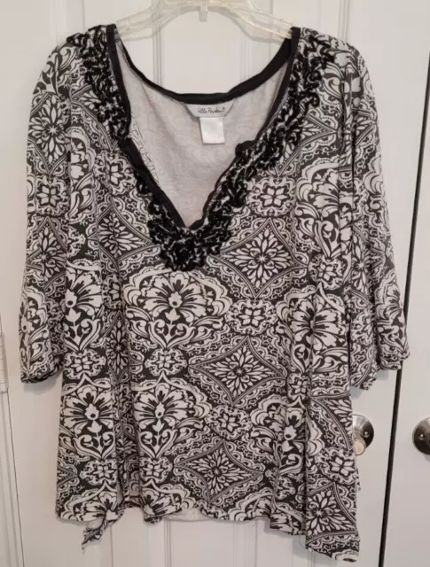 Ulla Popken Women's Black And White Top Size 32/34