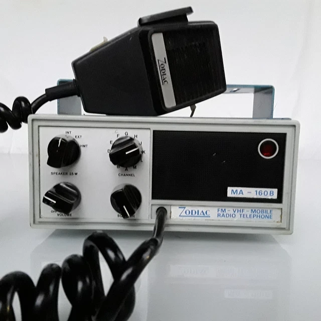 Vhf Zodiac MA-160B Ricevitore Marittimo Vintage Vhf Zodiac MA-160B Ricevitore Marittimo Vintage