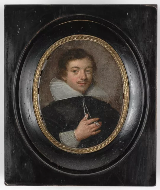 "Portrait of a gentleman" French, oil on copper miniature, 17th century (m)