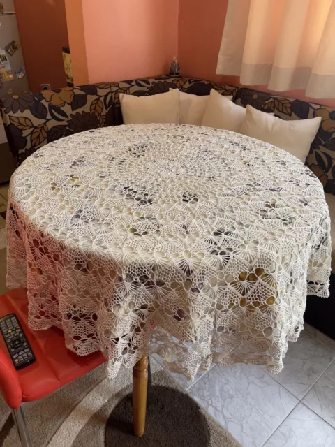 Vintage Retro Hand Crochet Tablecloth Round 63 inches (160cm) diameter Ecru 70s