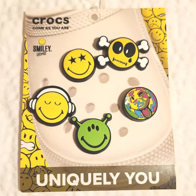 New Crocs Uniquely You Smiley World Jibbitz 5 Pack Alien Smiling Headphones New Crocs Uniquely You Smiley World Jibbitz 5 Pack Alien Smiling Headphones