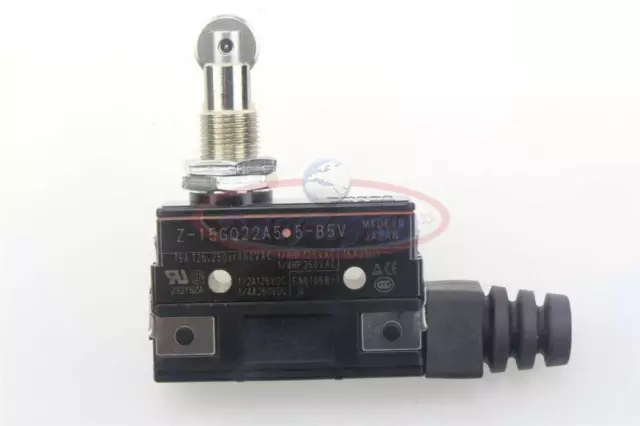 ONE Omron Z-15GQ22A55-B5V Micro Switch New