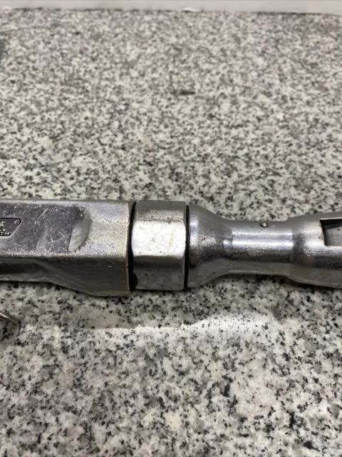 Blue Point 3/8” Drive Pnuematic Ratchet (For Parts) a-x 3