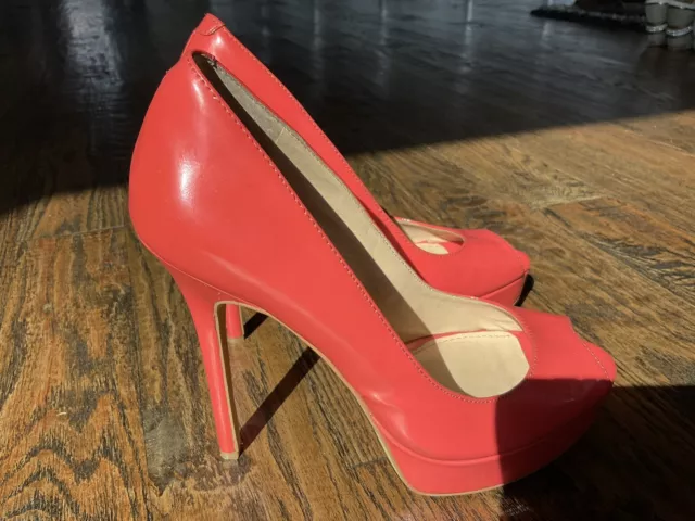 VINCE CAMUTO Lorim Platform Stiletto Pump Heels Grapefruit Patent Peep Toe 5.5M