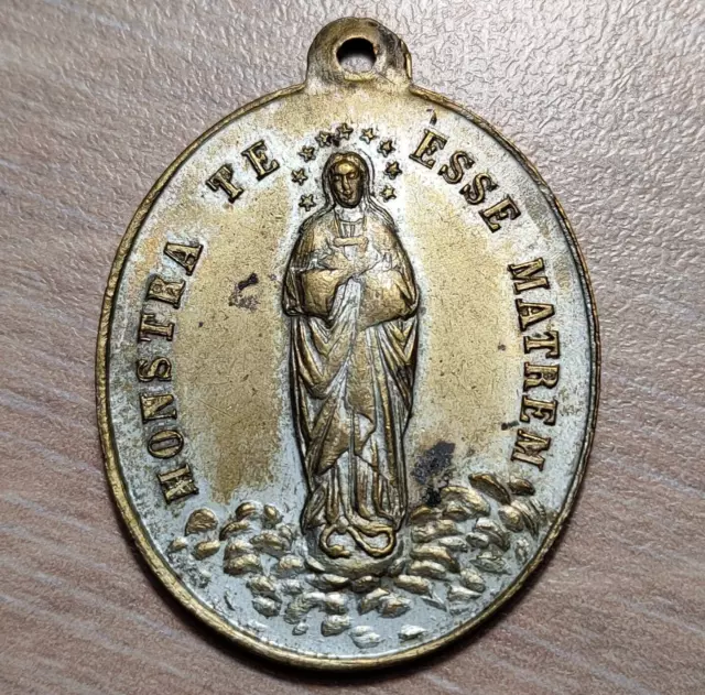 MEDALLA RELIGIOSA LA VIRGEN / SANTA TERESA DE JESUS 37x29mm 8,35g