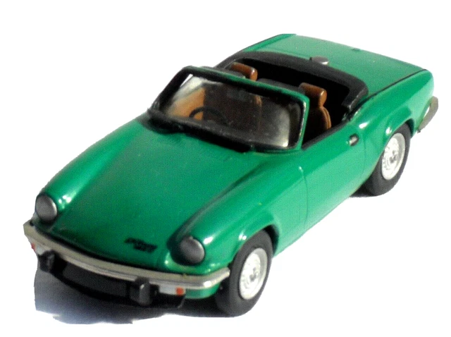 1:43 K&R Replicas white metal model car: Triumph Spitfire 1500 Green unboxed 1:43 K&R Replicas white metal model car: Triumph Spitfire 1500 Green unboxed