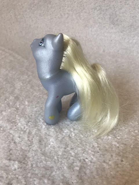 My Little Pony G3 Moondancer Blue W/ Stars And Moon 2002 Hasbro Toy Yellow Hair