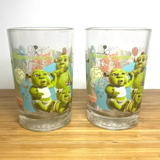 Set of 2 Shrek 3rd Glasses 16oz Mcdonalds Collector Tumblers 