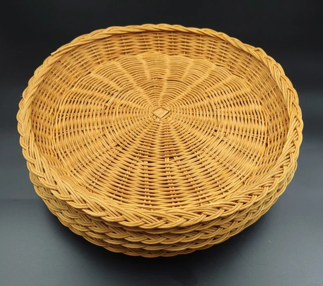 VINTAGE WICKER RATTAN Paper Plate Holders Baskets Wall Art Decor 11 1/2