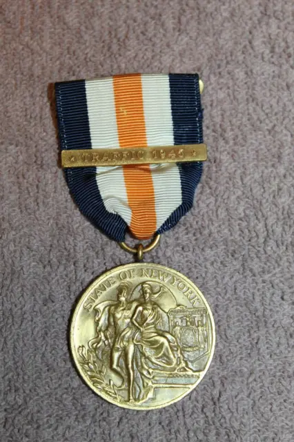 Scarce Original WW2 New York State NG Service Medal w/Ribbon & 1945 Traffic Bar