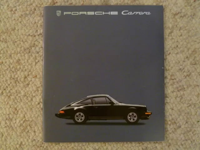 1985 Porsche 911 Carrera DELUXE Showroom Advertising Sales Brochure SPANISH RARE