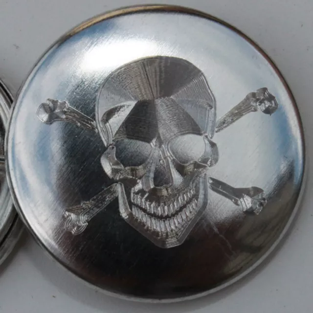 Badge métal gravé TETE DE MORT Ø25mm PIN BADGE BUTTON 1ex