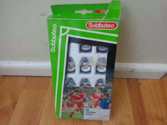 Complete Vintage Subbuteo Lw Lightweight Ref 398 Sampdoria Dundee Team