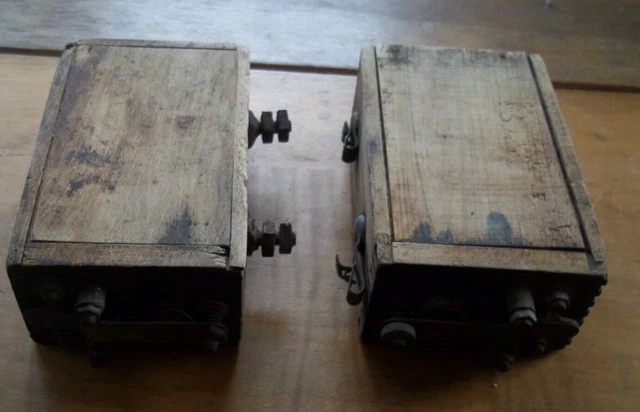 Lot Of 2 Vintage Antique Ford Model T  Ignition Coils Buzz Box As Is Untested