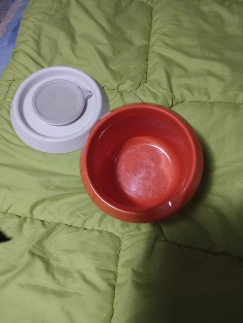 Ancien bol saladier mélangeur Tupperware orange 16 cm vintage années 70