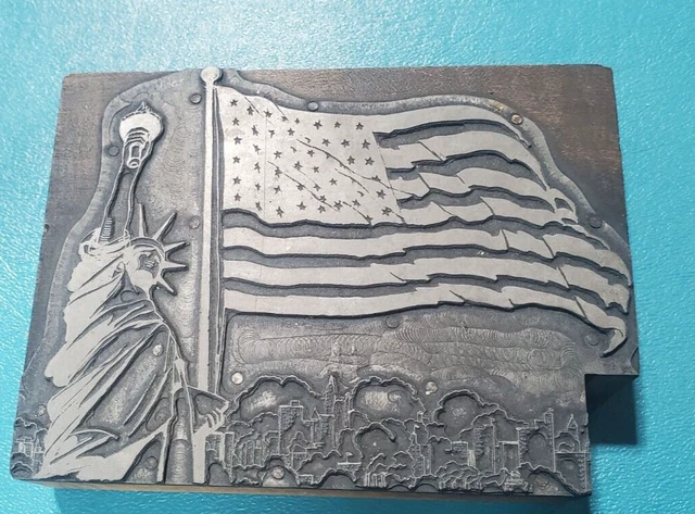 VINTAGE AMERICAN FLAG STATUE  LIBERTY PATRIOTIC COPPER  PRINTING Block NEW YORK