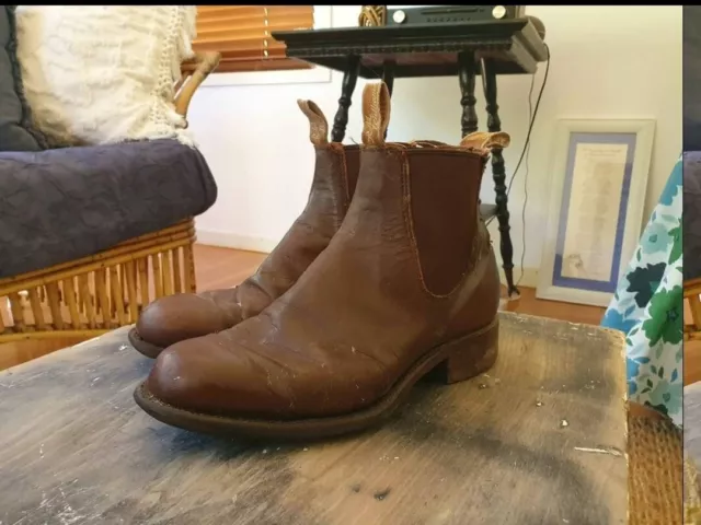 Vintage R. M williams boots - Size 8 womens