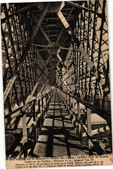 CPA Vallée de la SIOULE - Viaduc des FADES - Le plus haut du monde... (244382)