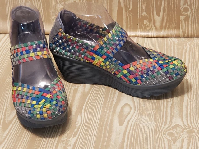 St john's bay karma wedge sales