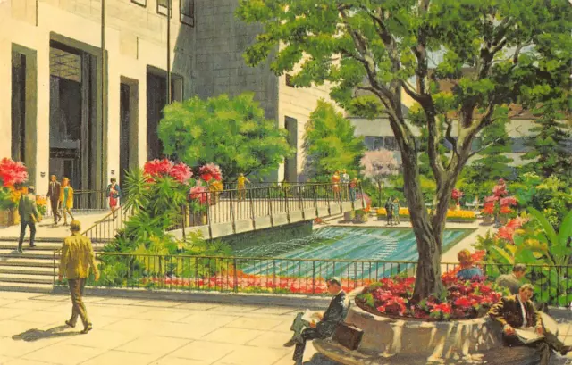 A Garden In Downtown San Francisco Market Street Plaza ca 1960s Vintage Postcard