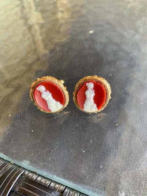 Vintage Gold Plated Greek Figure Cuff Links