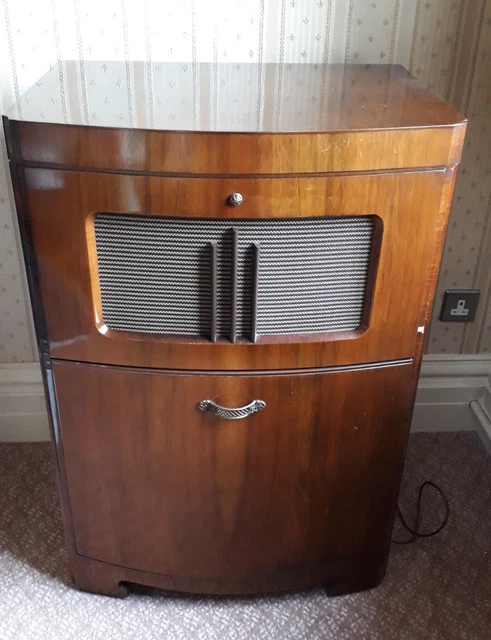 VINTAGE DECCA RADIOGRAM With Garrard Deck Needs Some Work £30.00 ...