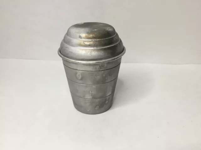 VINTAGE MIRRO MEASURING Cup Shaker with Lid 1 Cup Aluminum M 2623 $9.49 -  PicClick