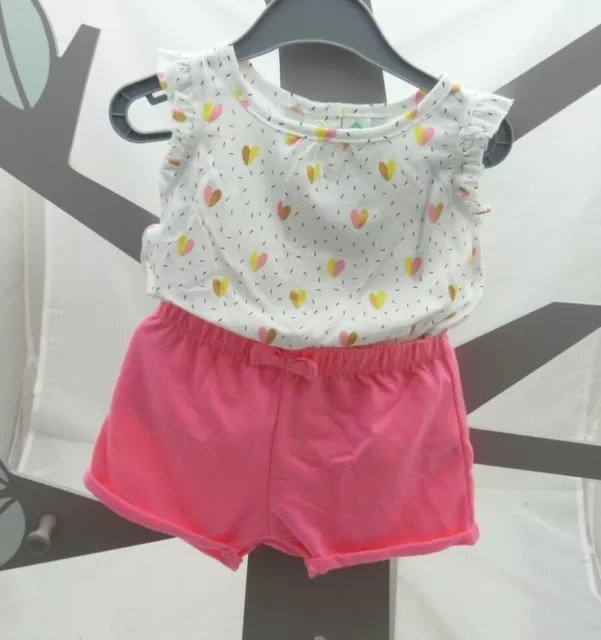 Tex ensemble deux pièces tee-shirt et short rose et coeurs bébé 6 mois