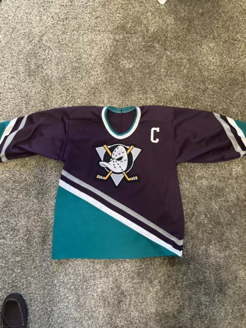 ANAHEIM MIGHTY DUCKS Logo Men Purple NHL Vintage 90s Hockey Jersey L CCM Maska