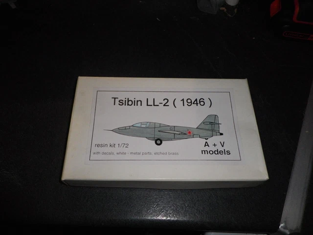 A+V Models  T Sibin Ll-2  (1946) 1/72