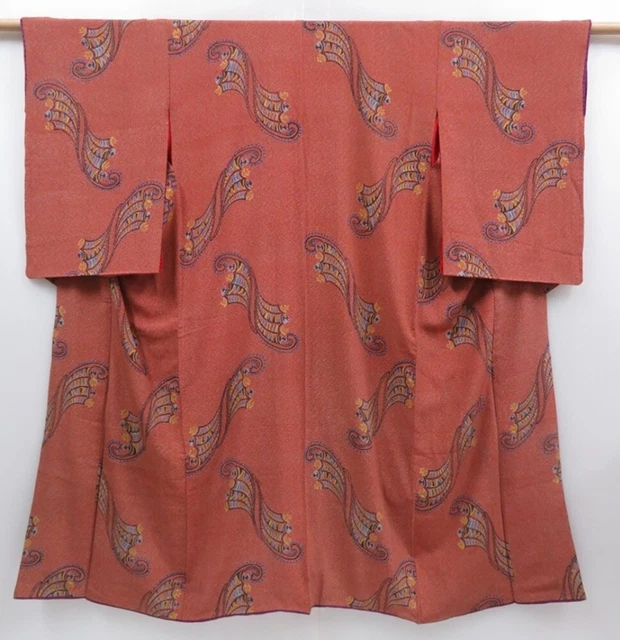 3002T11z600 Vintage Japanese Kimono Silk KOMON  Dark coral