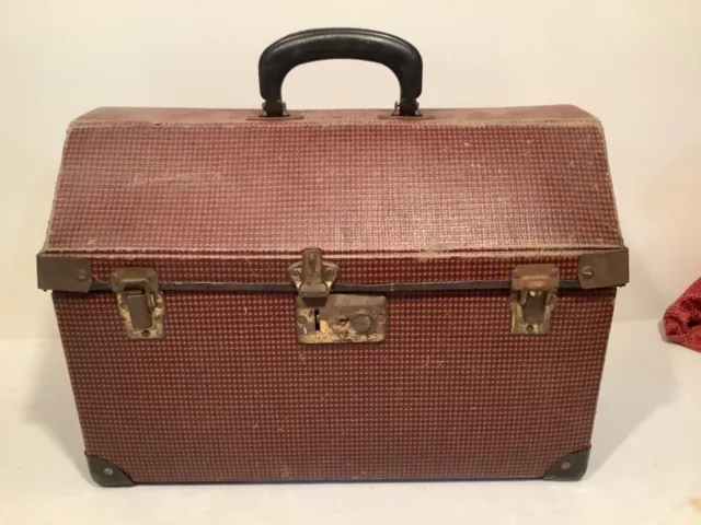 https://www.picclickimg.com/2N4AAOSwCUhi-vdk/Vintage-Cat-Dog-Pet-Carrier-Travel-Dome-Luggage.webp