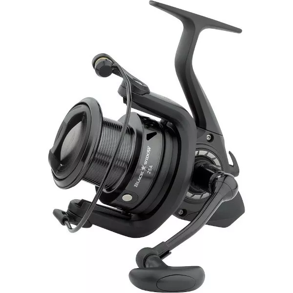 Carrete Carp Fishing Daiwa Negro Widow Pesca de Carpas Grande Pescado Feeder