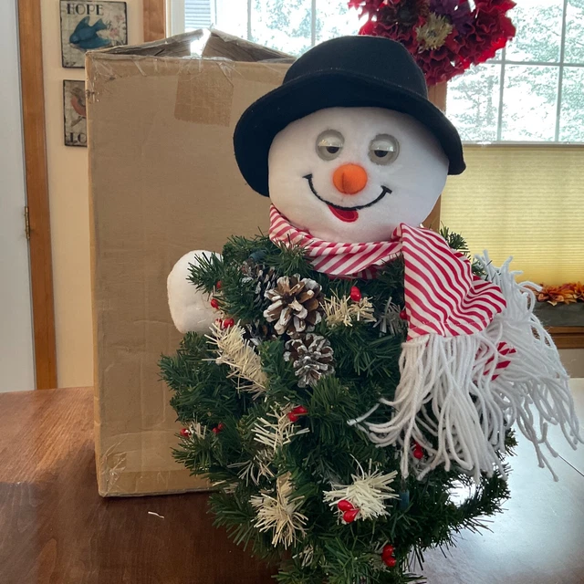 AVON ANIMATED 18& Singing Dancing Lighted Christmas Tree Snowman 32.00