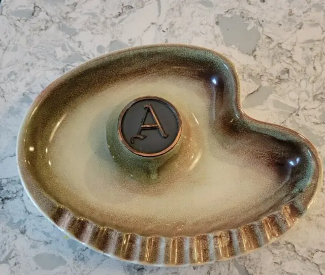 The Hyde Park Roseville 1970 Monogrammed A Large Ashtray - Beautiful Brown/Green