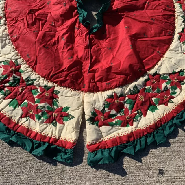 CHRISTMAS TREE SKIRT Quilted Plush Red Lace Trim 53