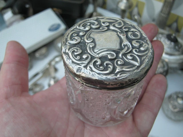 Birmingham 1907 Sterling Silver Topped Vanity Jar / Storage Box Birmingham 1907 Sterling Silver Topped Vanity Jar / Storage Box
