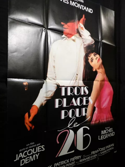 TROIS PLACES POUR LE 26  ! jacques demy y montand  affiche cinema