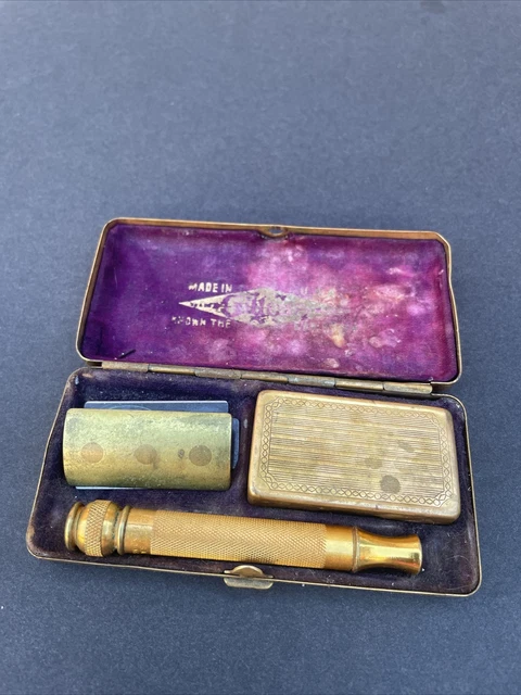 Vintage Gillette Old Type DE Safety Razor Set in Case