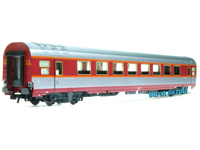 VOITURE GRAND CONFORT, A8tu ép. IV - SNCF - HO 1/87 - JOUEF HJ4171 EUR VOITURE GRAND CONFORT, A8tu ép. IV - SNCF - HO 1/87 - JOUEF HJ4171 EUR