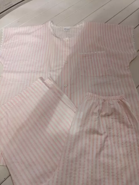 Vintage Carole 2 Piece Pink & White Stripe Pajama Set Size M