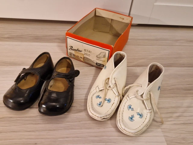 Alte Kinderschuhe Babyschuhe Spangenschuhe Leder Gr. 19 und 21, um 1930 und 1950