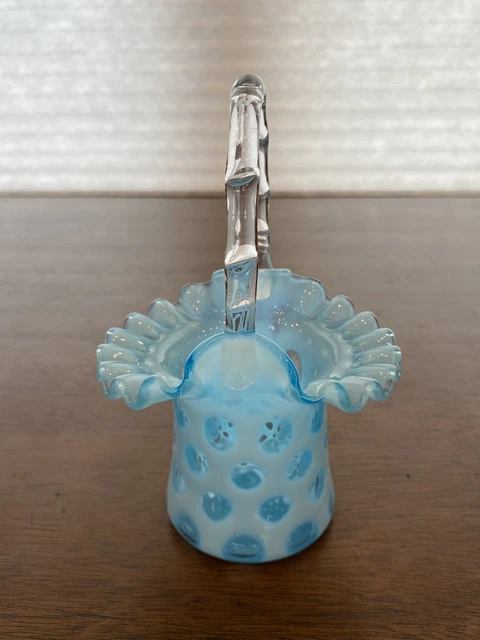 VINTAGE FENTON ART glass blue opalescent coin dot vase a9 $96.39