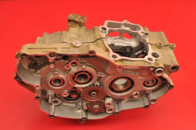 2007 06-09 YAMAHA YZ250F YZ 250F Left Right Engine Crankcase Crank Case Half