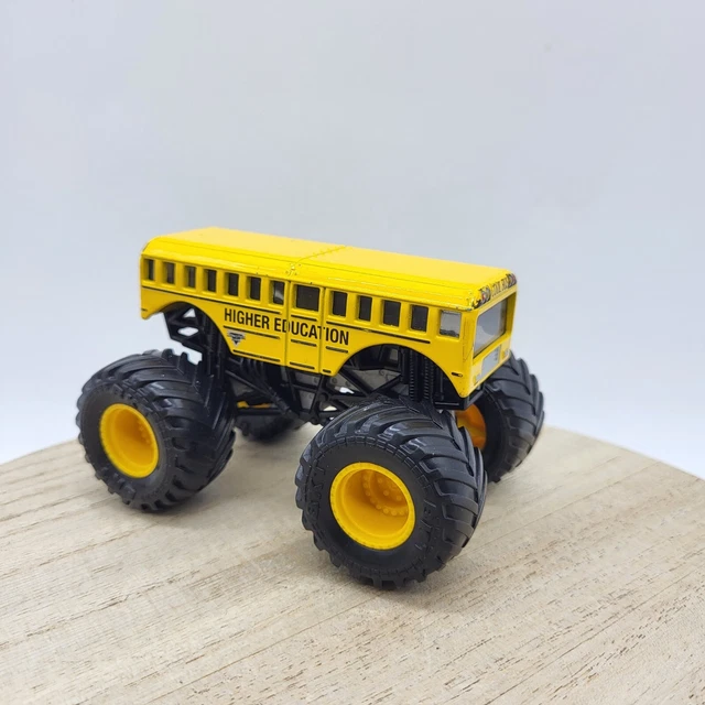 HOT WHEELS MONSTER Jam Higher Education 'Cool Bus' Diecast Monster